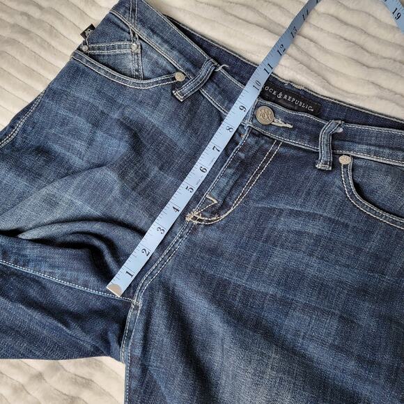 Rock & Republic Kasandra Jeans 12M Bootcut Blue Denim Mid Rise Studded Pockets - Picture 6 of 12